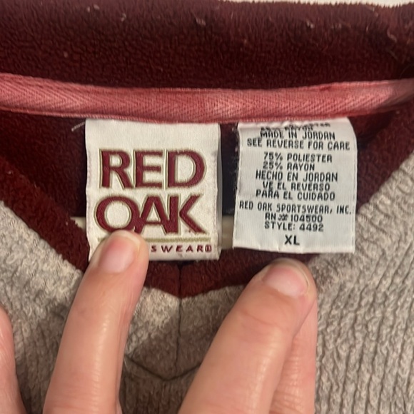 Gray V-Neck Sweater with Aggies Print - Picture 4 of 5